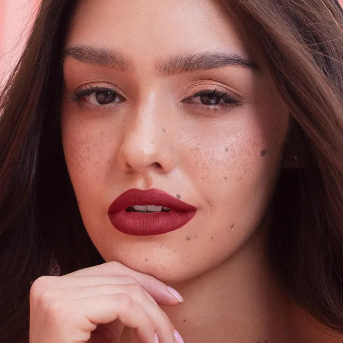 Risque Plump & Pout Plumping Lipliner - Beauty Creations